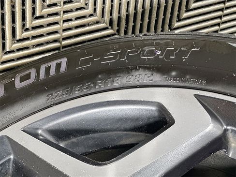 Used 2019 Subaru Crosstrek 2.0i Limited w/ Popular Package #4 image 32