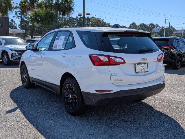 Used 2020 Chevrolet Equinox LS w/ LPO, Floor Liner Package FWD image 7
