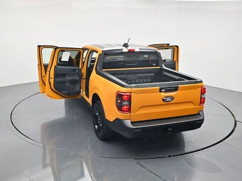 New 2026 Ford Maverick Lariat w/ Black Appearance Package AWD/4WD image 43