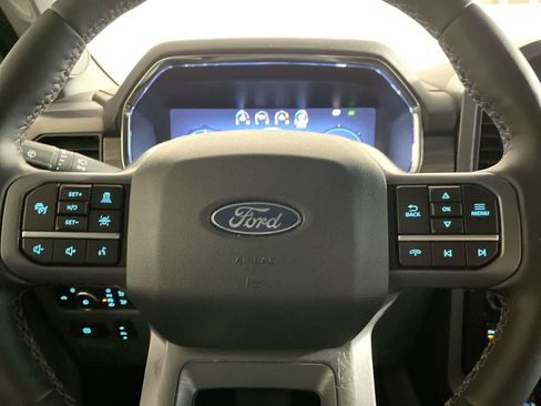 Used 2025 Ford F150 Lariat w/ Equipment Group 501A Mid AWD/4WD image 17