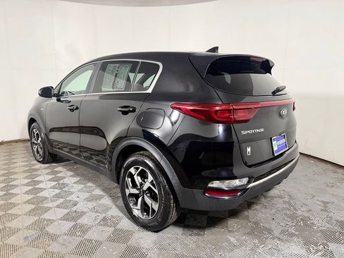 Used 2020 Kia Sportage LX AWD/4WD image 4