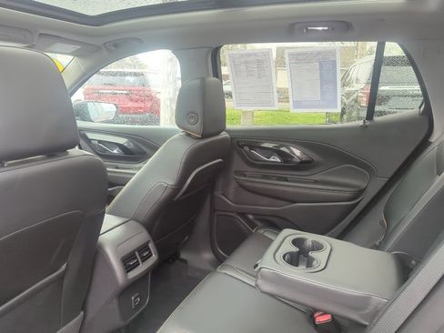 Certified 2024 GMC Terrain AT4 w/ Infotainment Package II AWD/4WD image 21