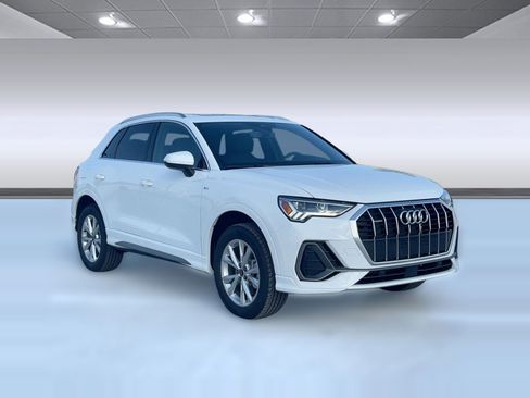 New 2025 Audi Q3 2.0T Premium image 7