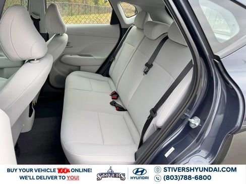 New 2026 Hyundai Kona SE image 18