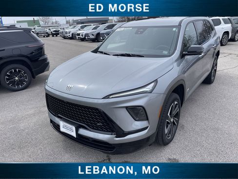 Used 2025 Buick Enclave Sport Touring image 19