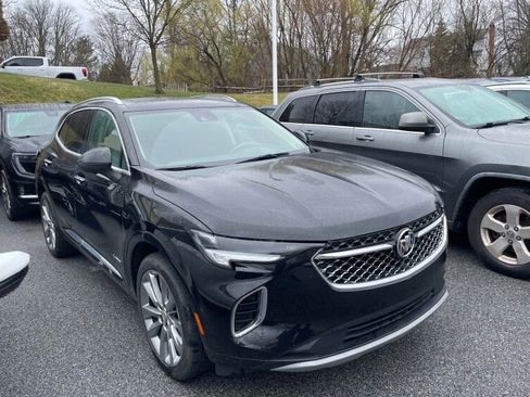 Used 2023 Buick Envision Avenir image 1