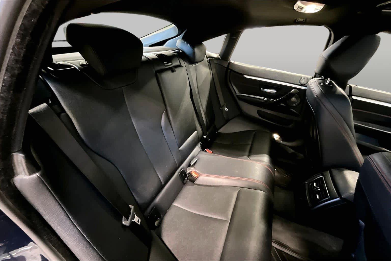 Used 2019 BMW 440i Gran Coupe xDrive w/ Convenience Package AWD/4WD image 19