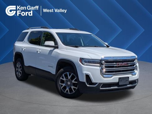 Used 2020 GMC Acadia SLT AWD/4WD image 1