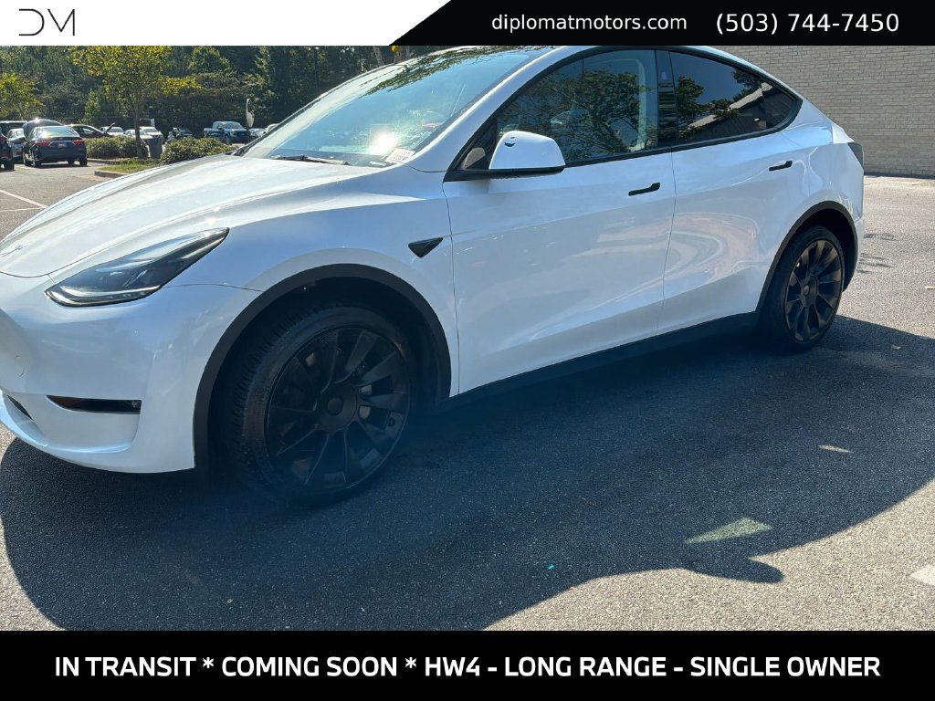Used 2023 Tesla Model Y Long Range AWD/4WD image 1