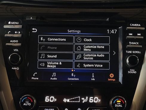 Used 2020 Nissan Murano SV AWD/4WD image 25