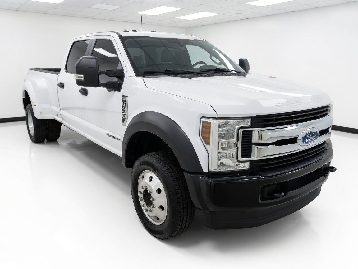 Used 2019 Ford F450 XL w/ STX Appearance Package AWD/4WD image 3
