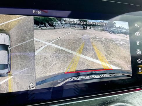 Used 2022 Mercedes-Benz E 350 Sedan image 25