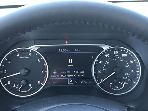 New 2025 Nissan Sentra SR w/ SR Premium Package image 25