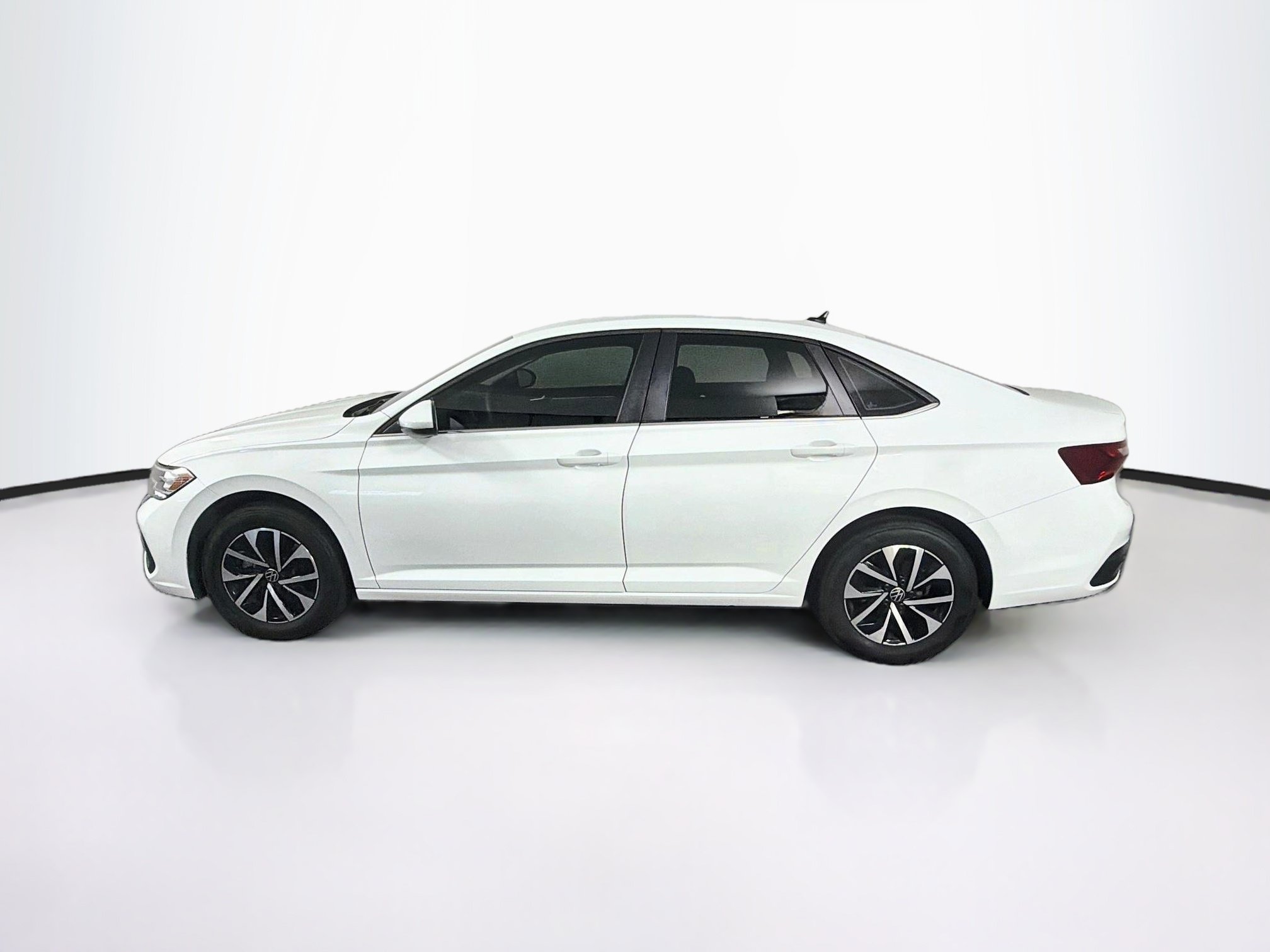 Used 2023 Volkswagen Jetta S FWD image 4