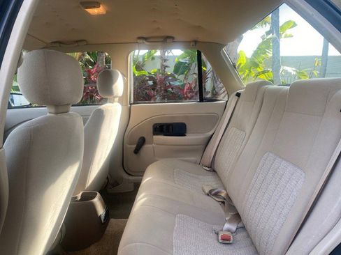 Used 1995 Saturn S-Series SL1 image 74