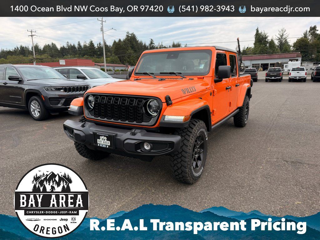Used 2025 Jeep Gladiator Sport AWD/4WD image 1