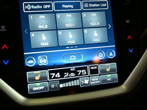 Used 2024 Subaru Ascent Premium w/ Convenience Package image 30