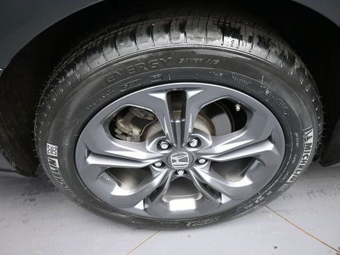 Certified 2023 Honda Accord EX image 12