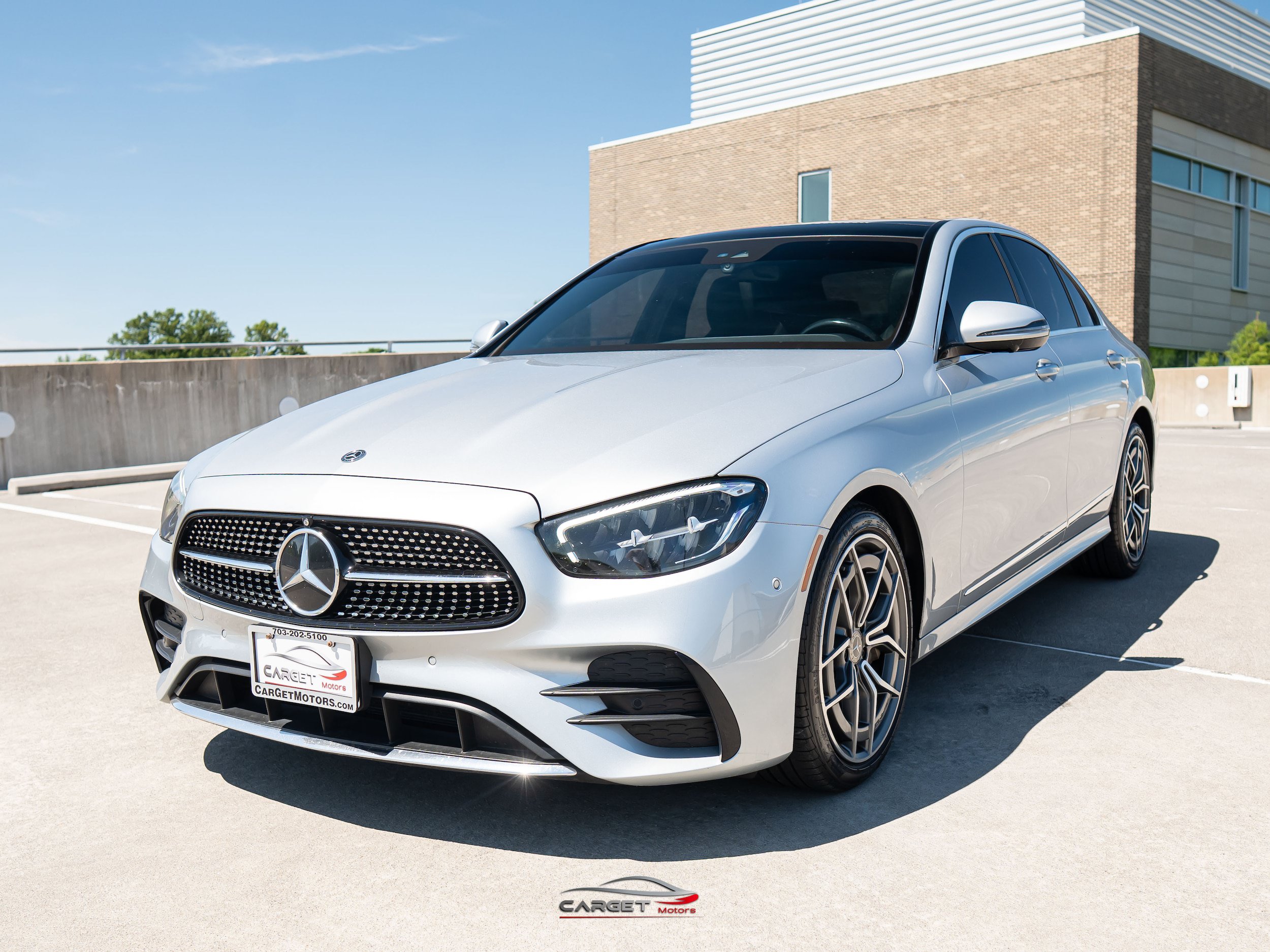 Used 2021 Mercedes-Benz E 350 4MATIC Sedan w/ Premium Package image 3
