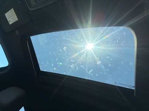 Used 2023 Chevrolet Silverado 1500 ZR2 w/ Technology Package image 22