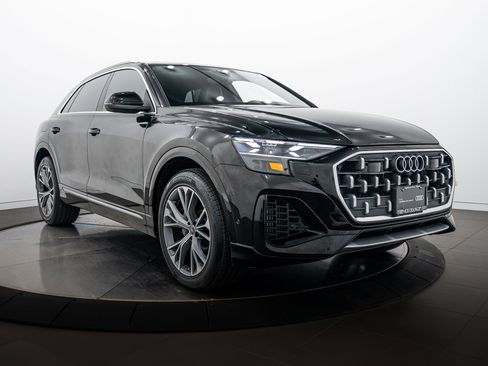 Certified 2024 Audi Q8 Prestige w/ Prestige Package AWD/4WD image 2