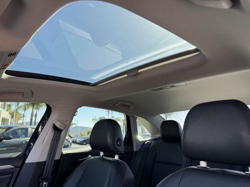 Used 2019 Volkswagen Jetta SEL FWD image 30