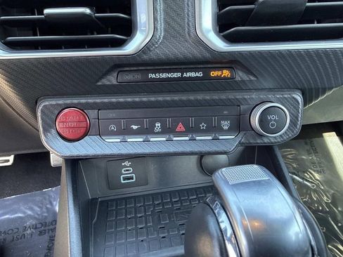 Used 2024 Ford Mustang Premium image 25