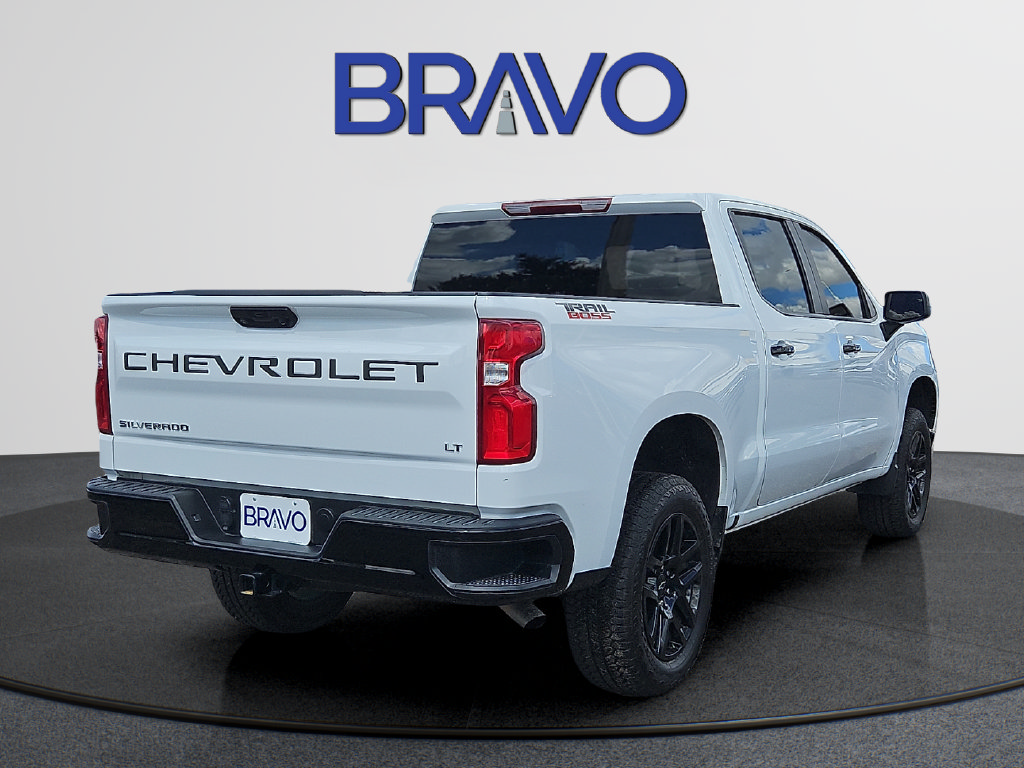 Used 2025 Chevrolet Silverado 1500 LT Trail Boss w/ Protection Package AWD/4WD image 4