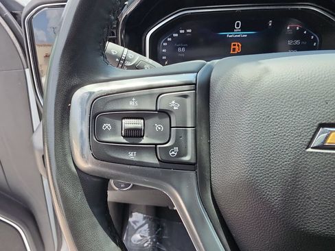 Used 2025 Chevrolet Silverado 2500 LT w/ Convenience Package AWD/4WD image 14