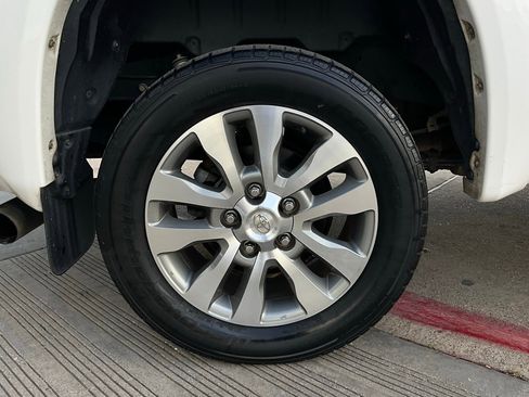 Used 2015 Toyota Tundra Limited image 9