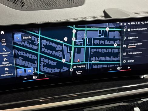 Used 2023 BMW X7 xDrive40i w/ M Sport Package image 25