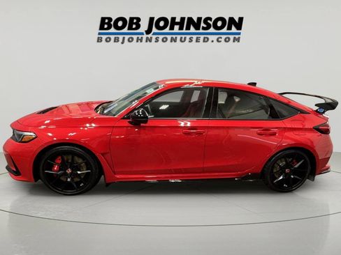 Used 2025 Honda Civic Type R image 5