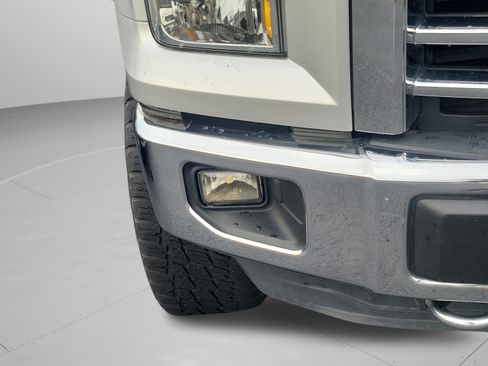 Used 2016 Ford F150 XLT w/ Equipment Group 302A Luxury AWD/4WD image 11
