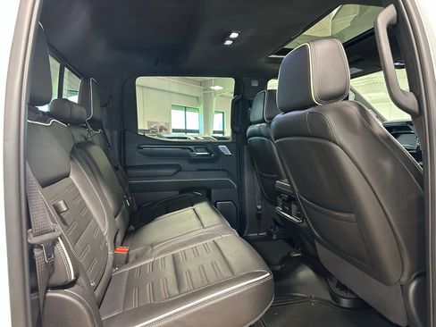 Used 2023 GMC Sierra 1500 AT4X AWD/4WD image 41