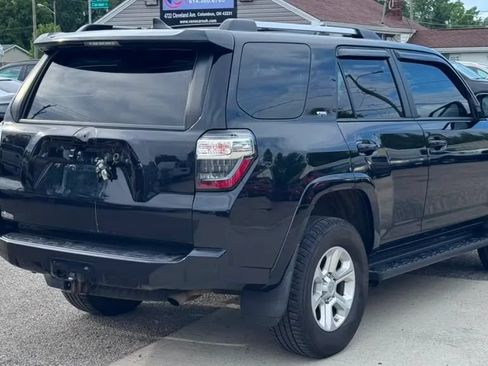 Used 2021 Toyota 4Runner SR5 Premium w/ Moonroof Package AWD/4WD image 5