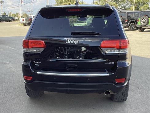 Used 2018 Jeep Grand Cherokee Limited AWD/4WD image 10