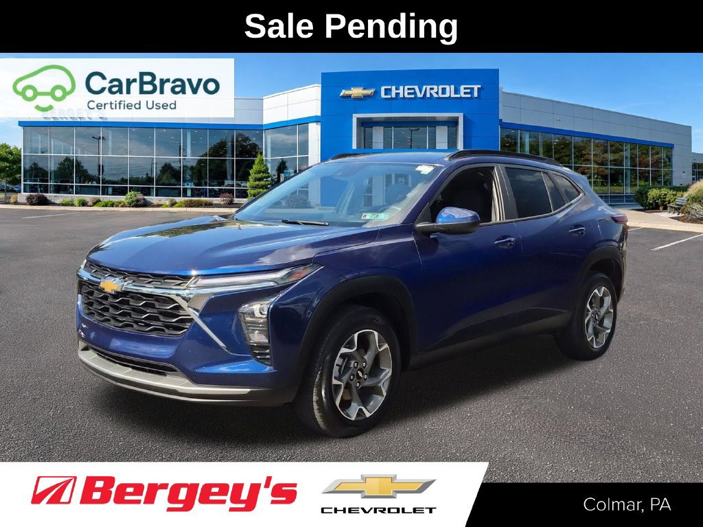 Certified 2024 Chevrolet Trax LT w/ Driver Confidence Package FWD image 1