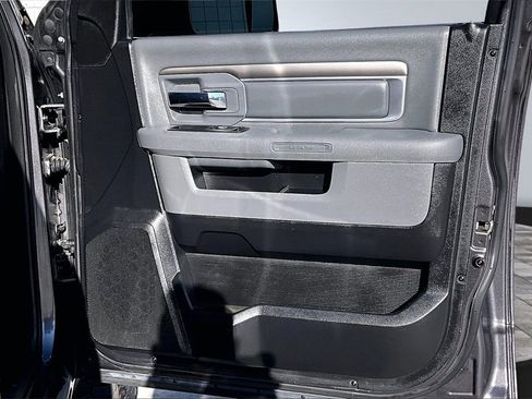 Used 2016 RAM 1500 Big Horn image 26