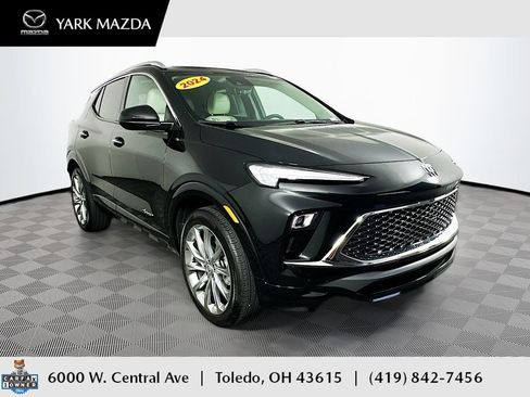 Used 2024 Buick Encore GX Avenir w/ Avenir Technology Package AWD/4WD image 1