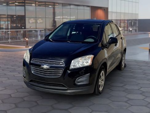 Used 2016 Chevrolet Trax LS image 1