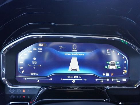 Used 2024 Chevrolet Silverado 1500 RST w/ Convenience Package II image 11