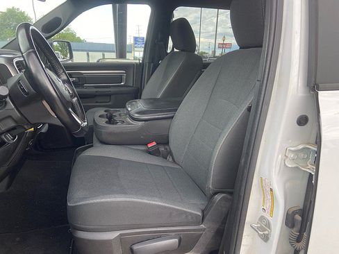 Used 2021 RAM 1500 Classic Warlock AWD/4WD image 8