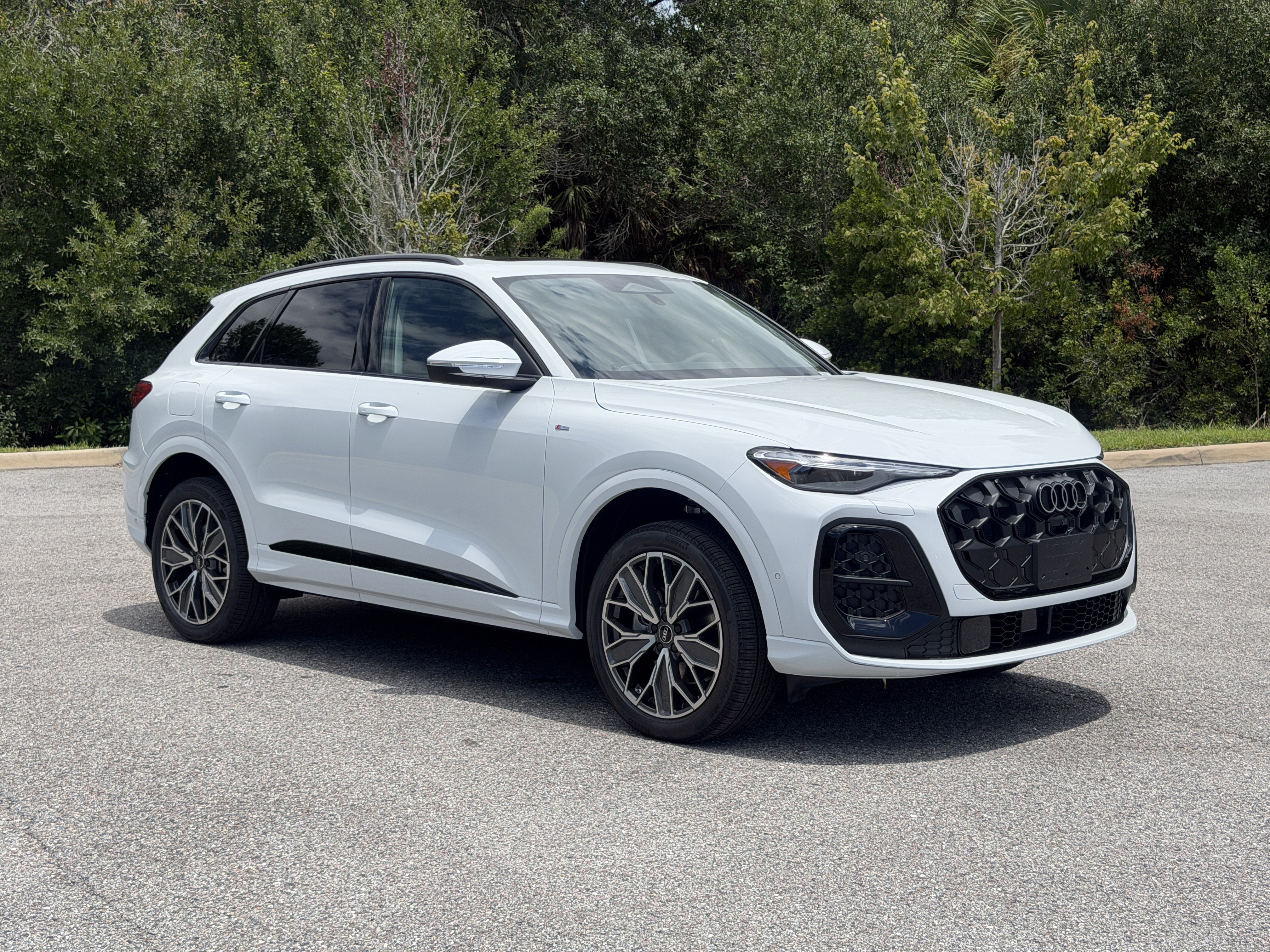 New 2026 Audi Q5 Premium AWD/4WD image 1