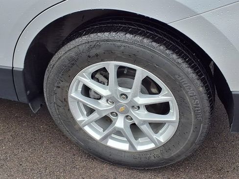 Used 2022 Chevrolet Equinox LT AWD/4WD image 24