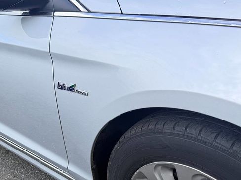 Used 2017 Hyundai Sonata SE image 34