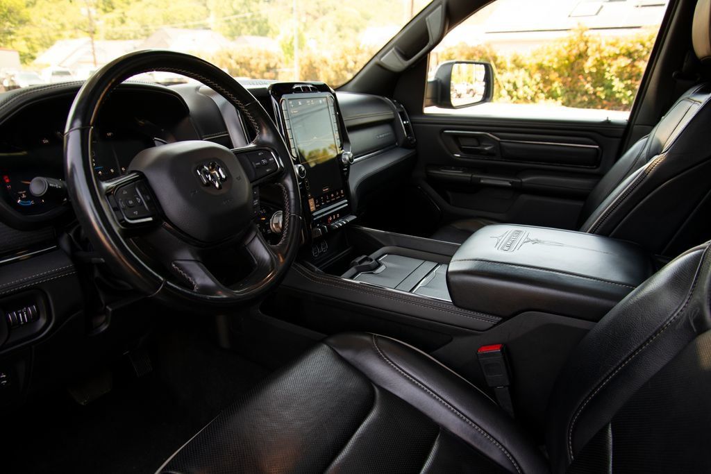 Used 2023 RAM 1500 Limited AWD/4WD image 11