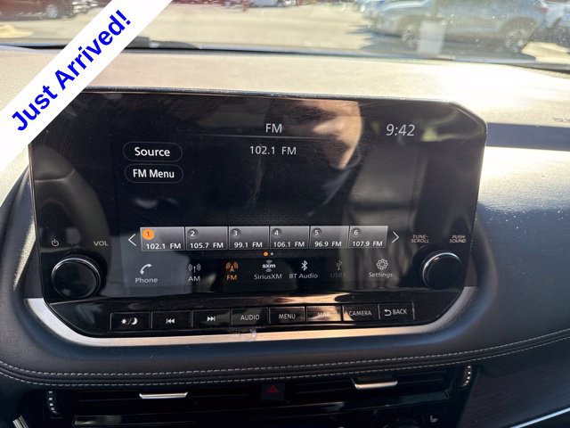 Used 2023 Nissan Rogue Platinum AWD/4WD image 13