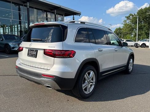 Used 2023 Mercedes-Benz GLB 250 4MATIC image 7