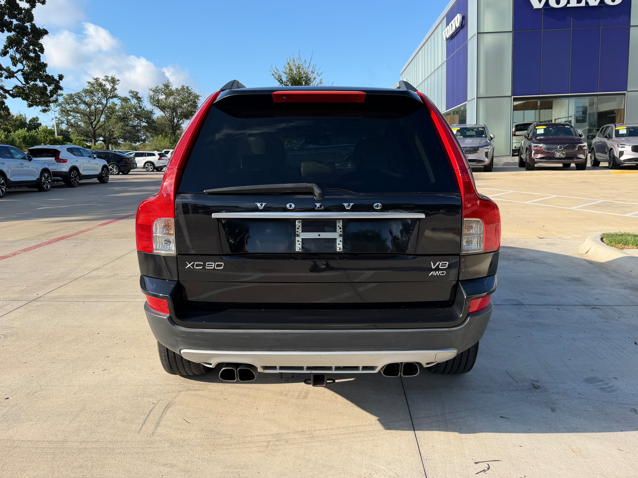 Used 2009 Volvo XC90 V8 R-Design AWD/4WD image 5