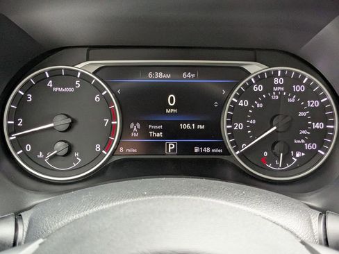 New 2025 Nissan Sentra SR image 18